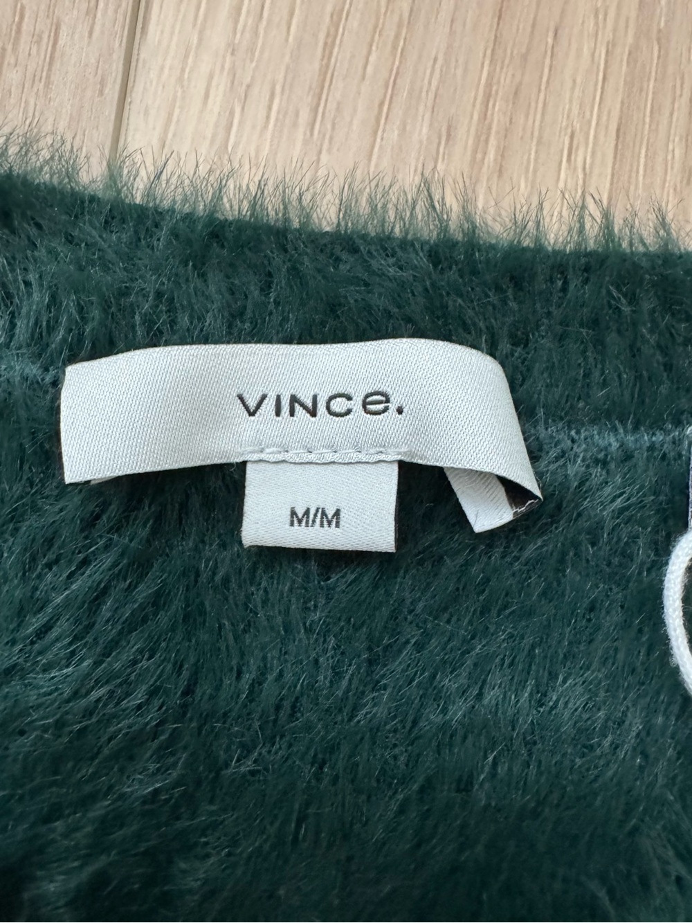 Vince Juniper Green Fuzzy Eyelash Crewneck Sweater NWT M Fall Preppy Modern Chic - Picture 7 of 11